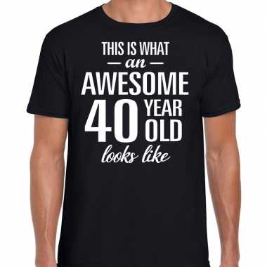 Awesome 40 year / 40 jaar cadeau t shirt zwart heren