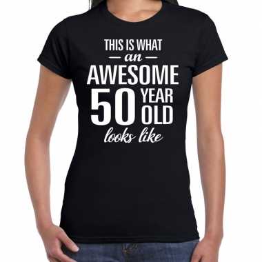 Awesome 50 year sarah cadeau t shirt zwart dames