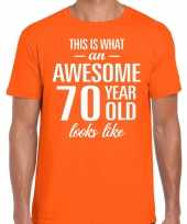 Awesome 70 year 70 jaar cadeau t-shirt oranje heren